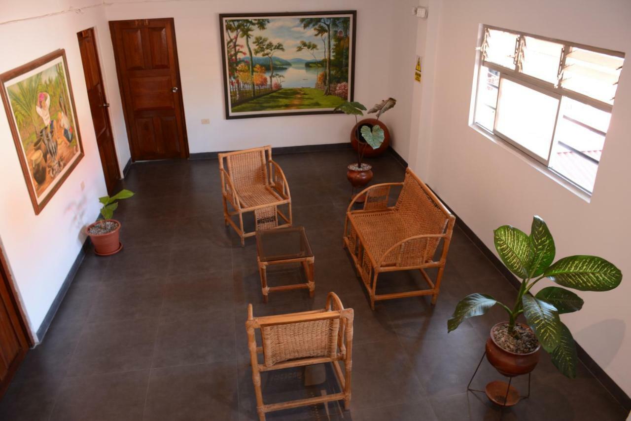 Hostal Casa Blanca ตาราโปโต ภายนอก รูปภาพ
